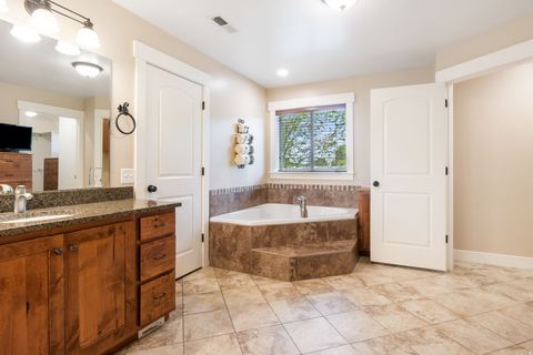 Tiny photo for 663 N 100 E, Springville, UT 84663 (MLS # 2153305)