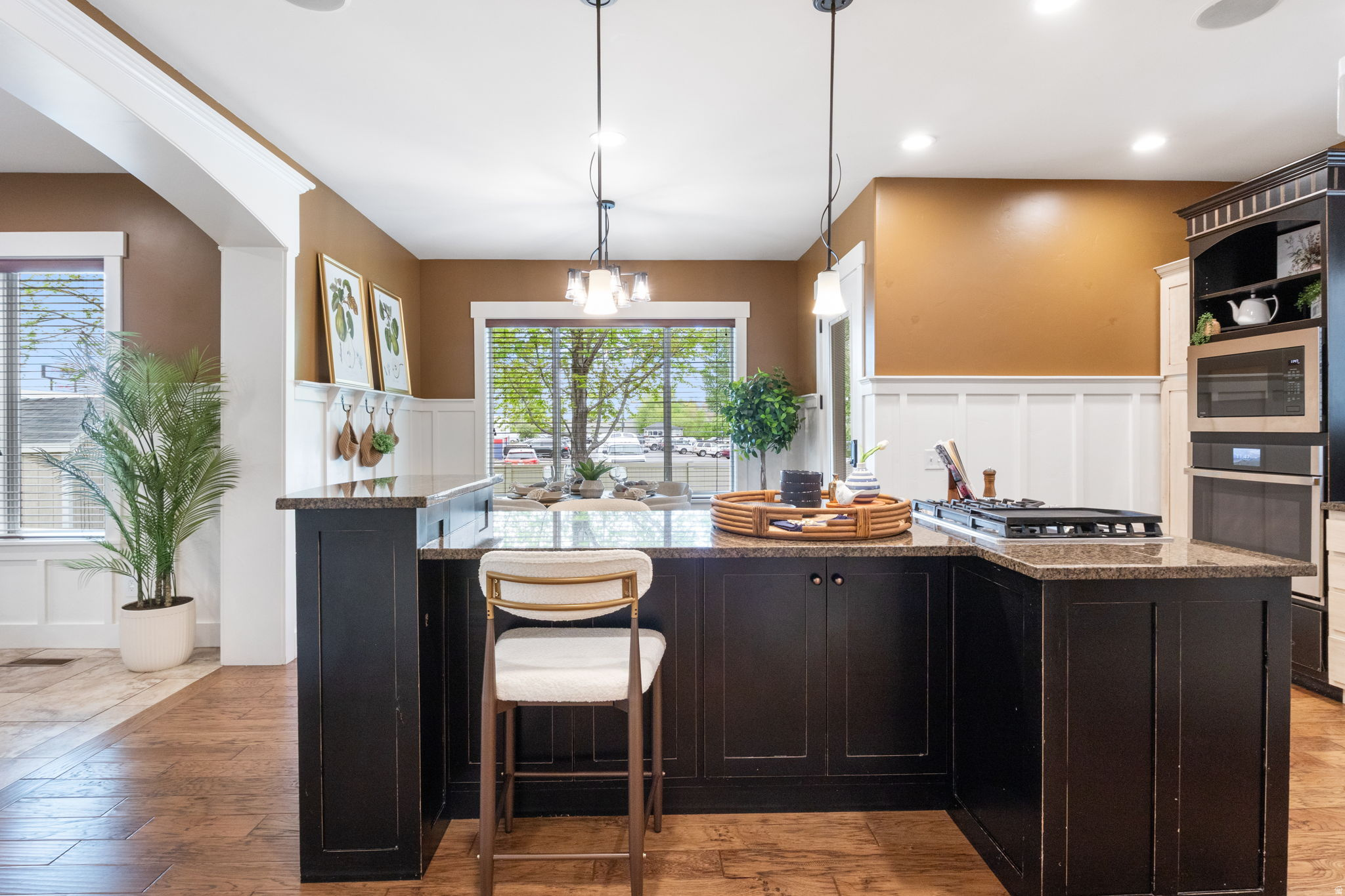 WILD HORSE - Residential