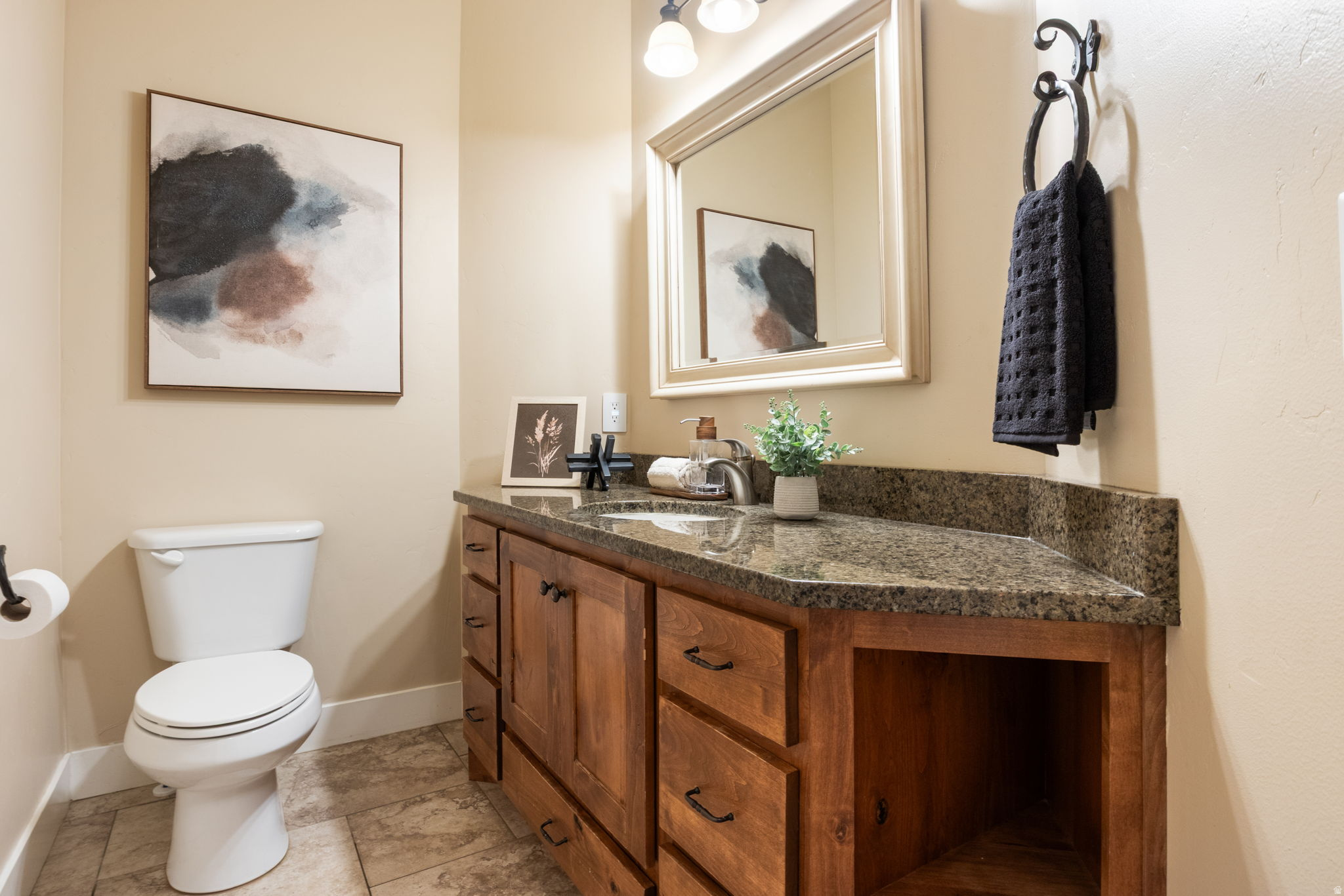 WILD HORSE - Residential