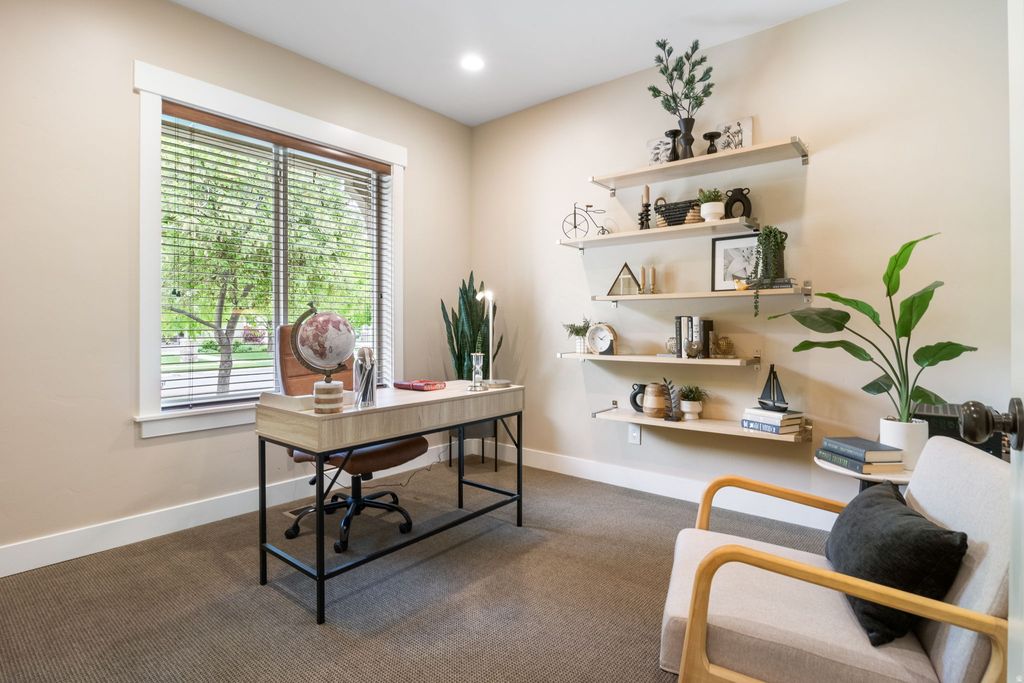 Photo of 663 N 100 E, Springville, UT 84663 (MLS # 2153305)