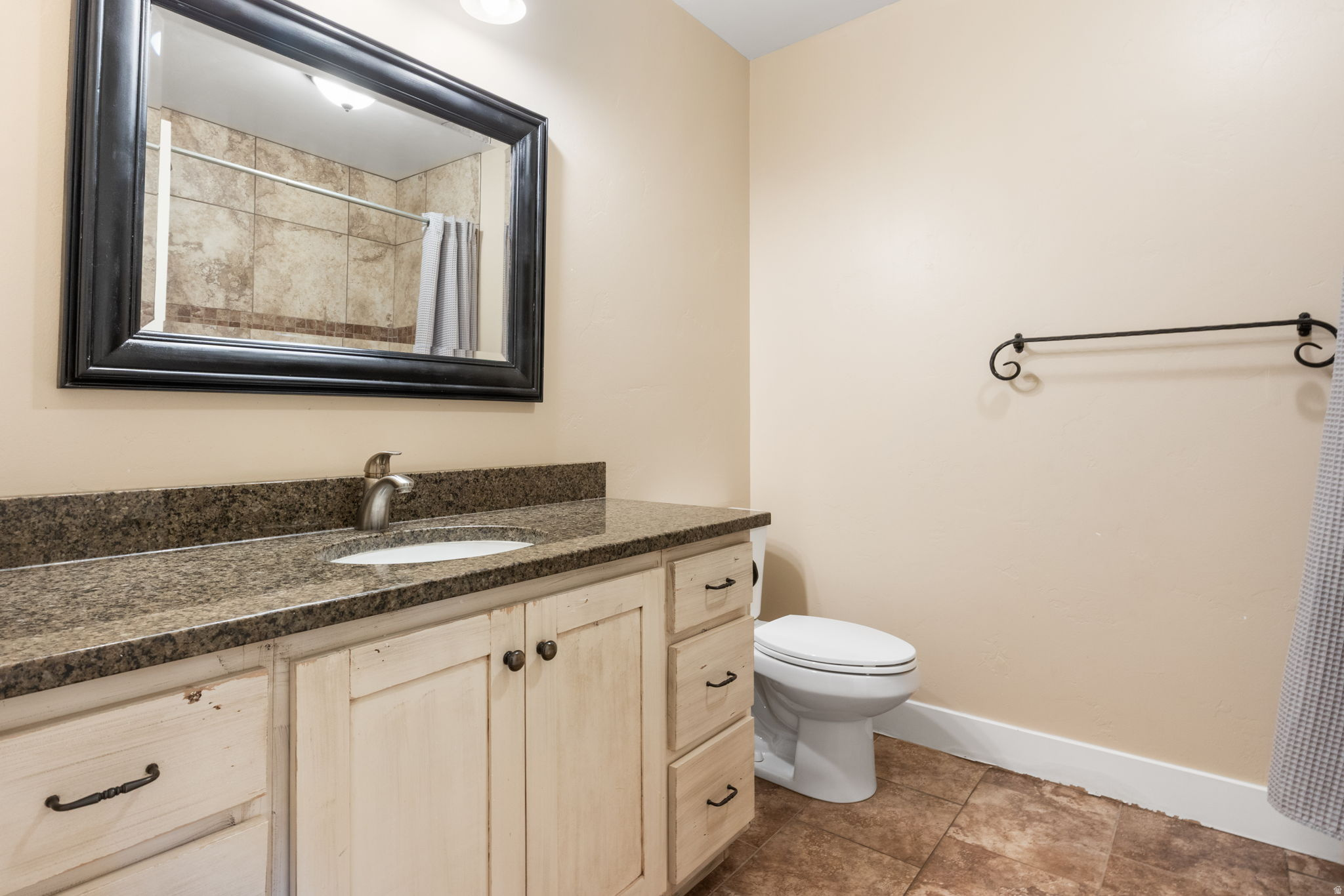 WILD HORSE - Residential