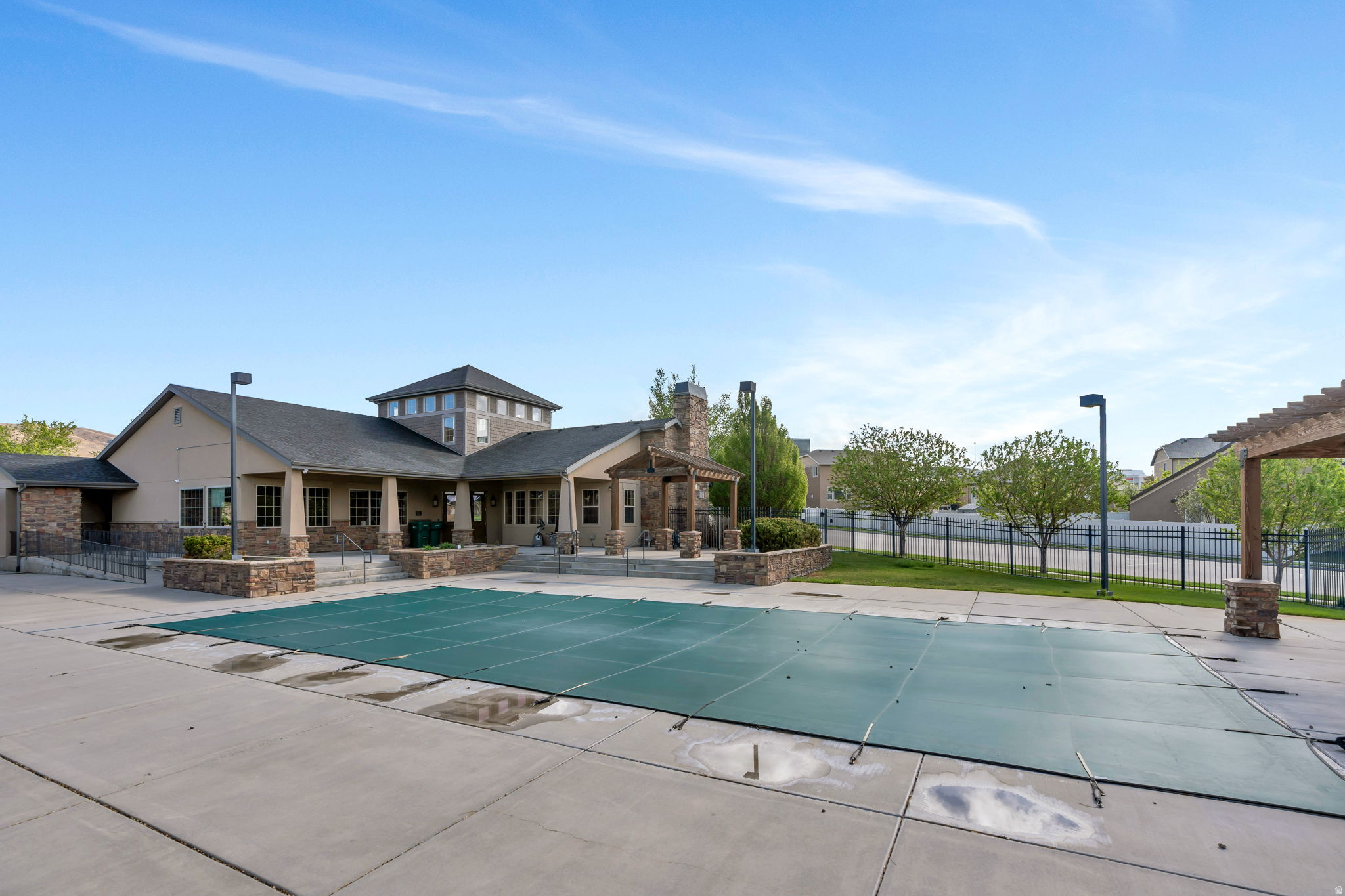 THANKSGIVING MEADOWS - Residential