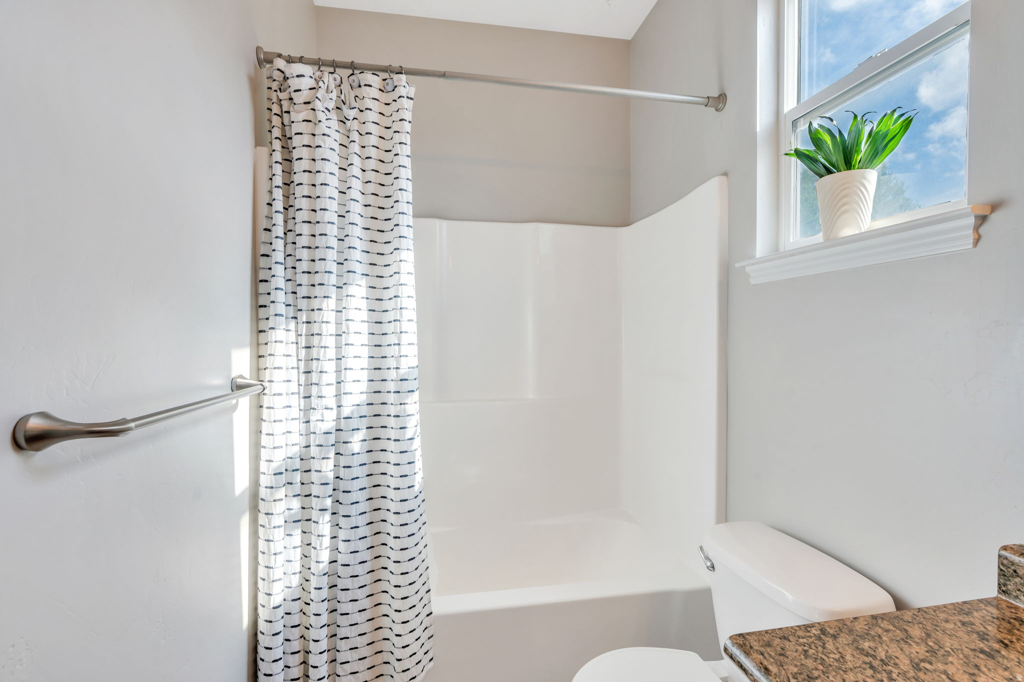 THANKSGIVING MEADOWS - Residential