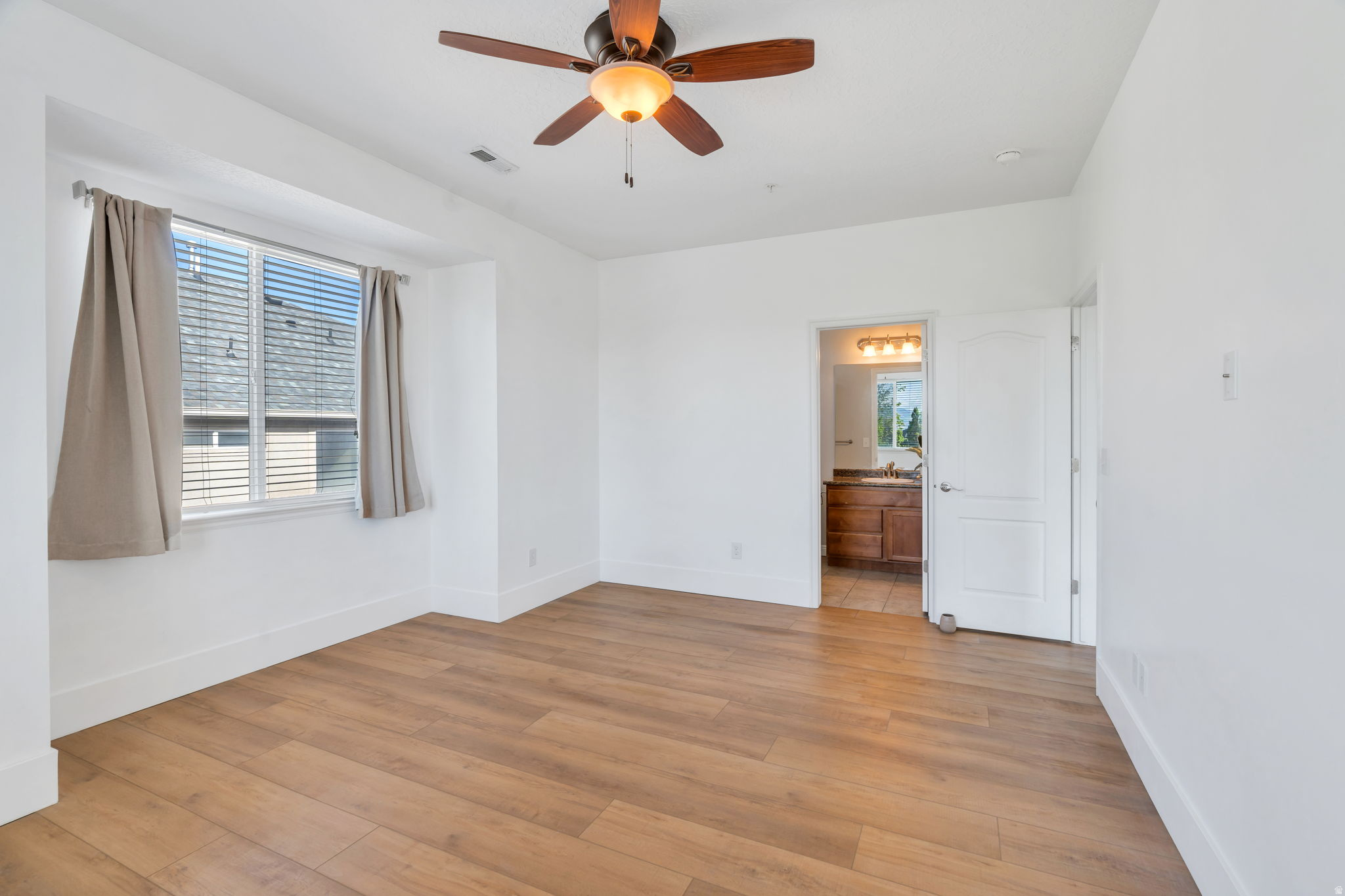 THANKSGIVING MEADOWS - Residential