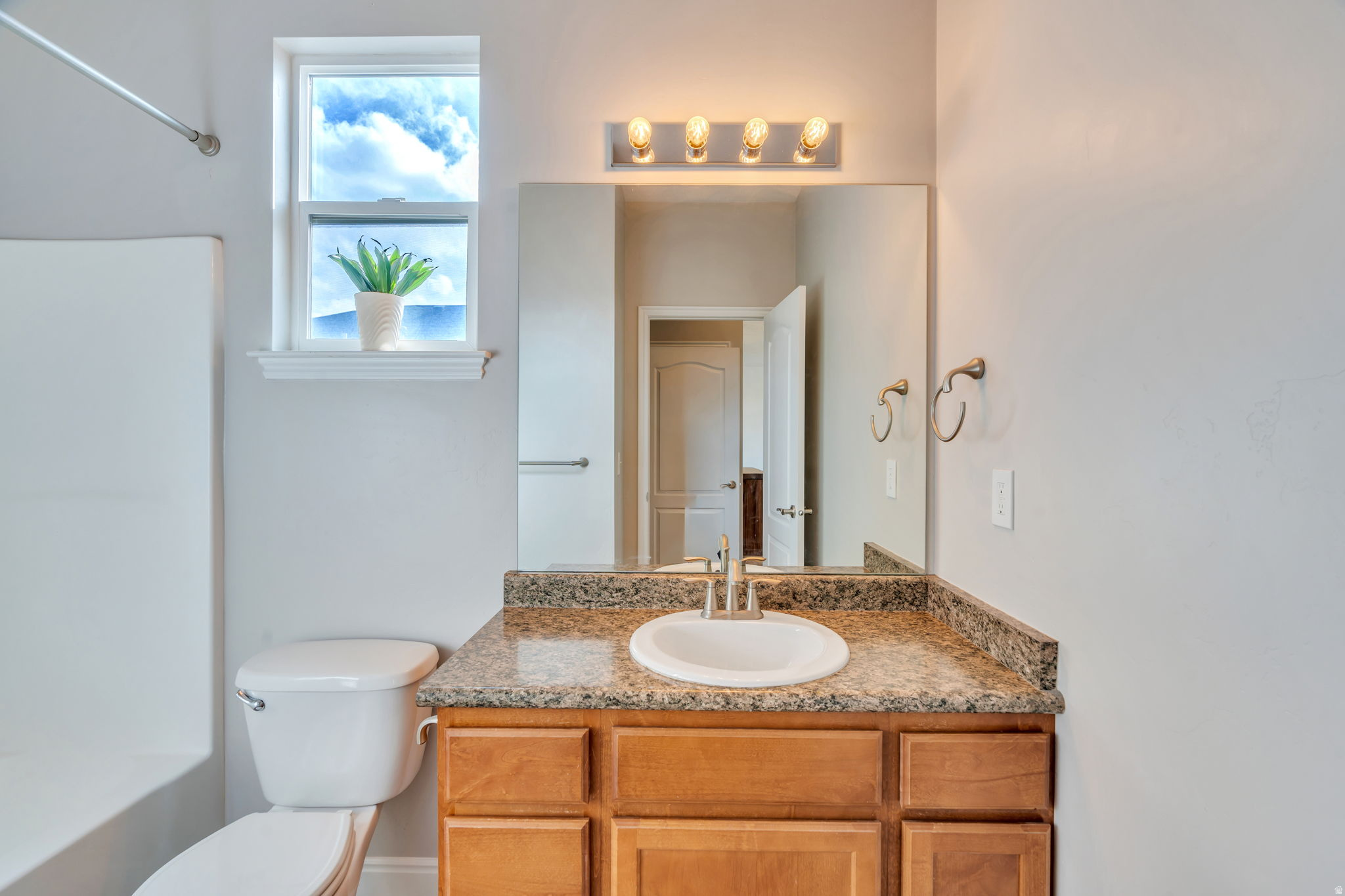 THANKSGIVING MEADOWS - Residential