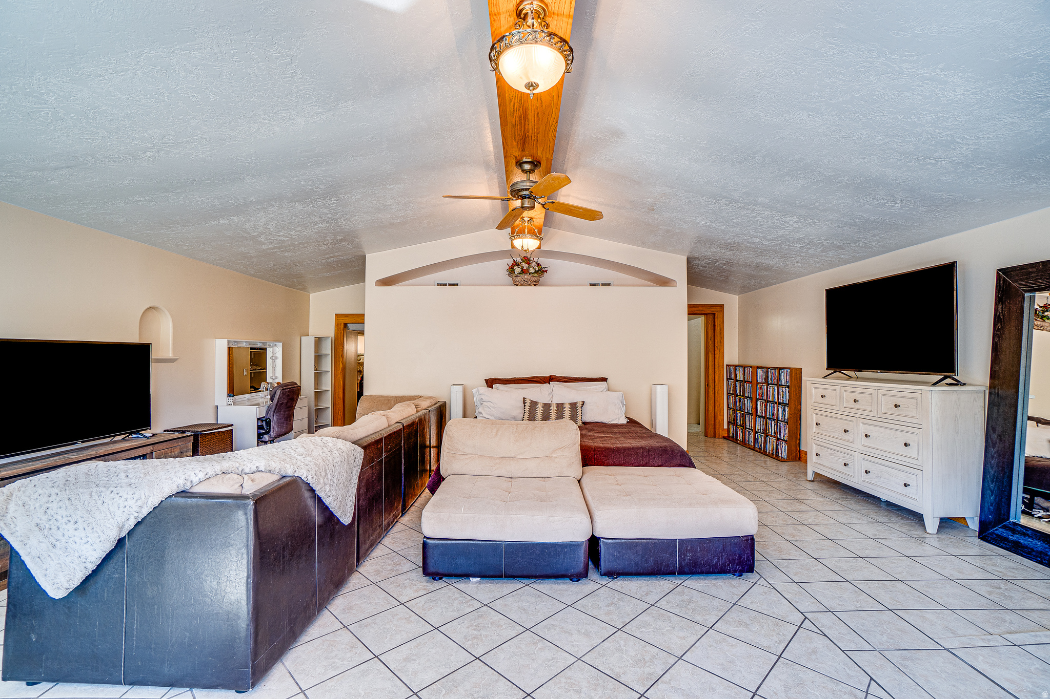 HI COUNTRY PHASE 1 - Residential