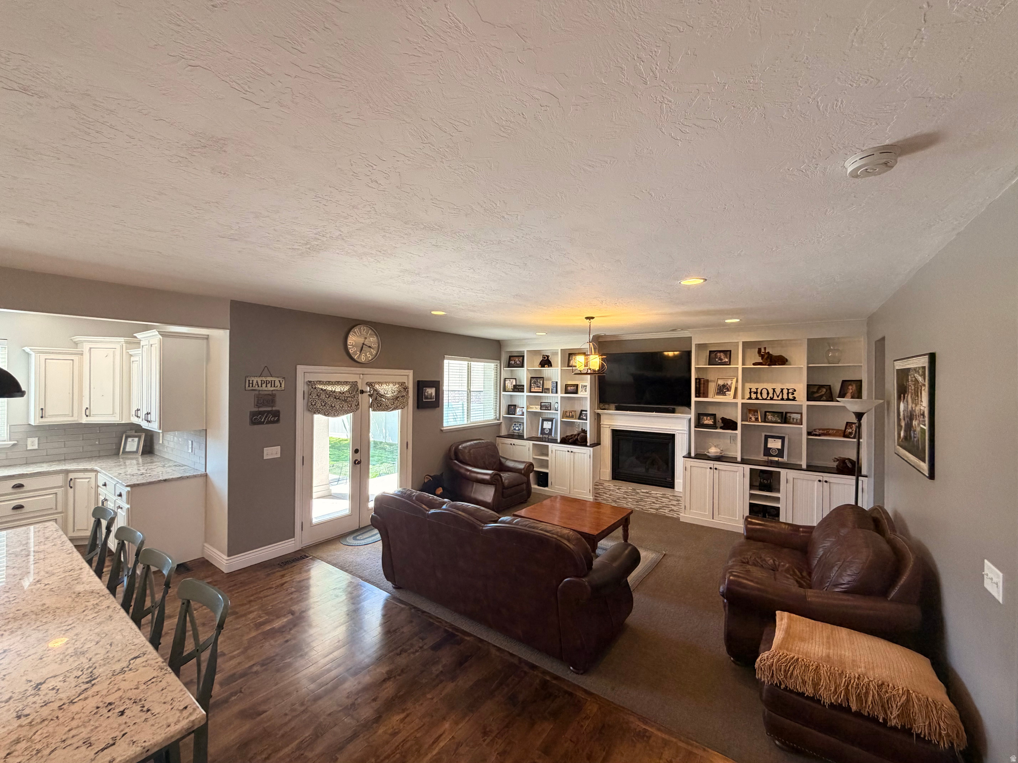 WHISPERWOOD - Residential