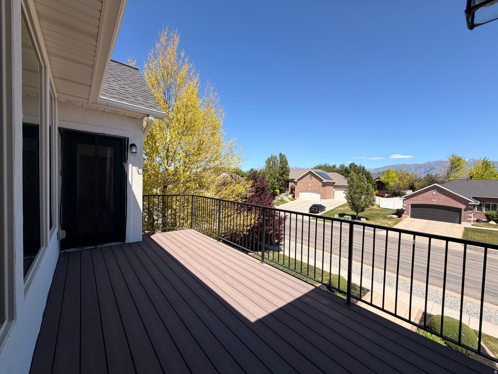 WHISPERWOOD - Residential