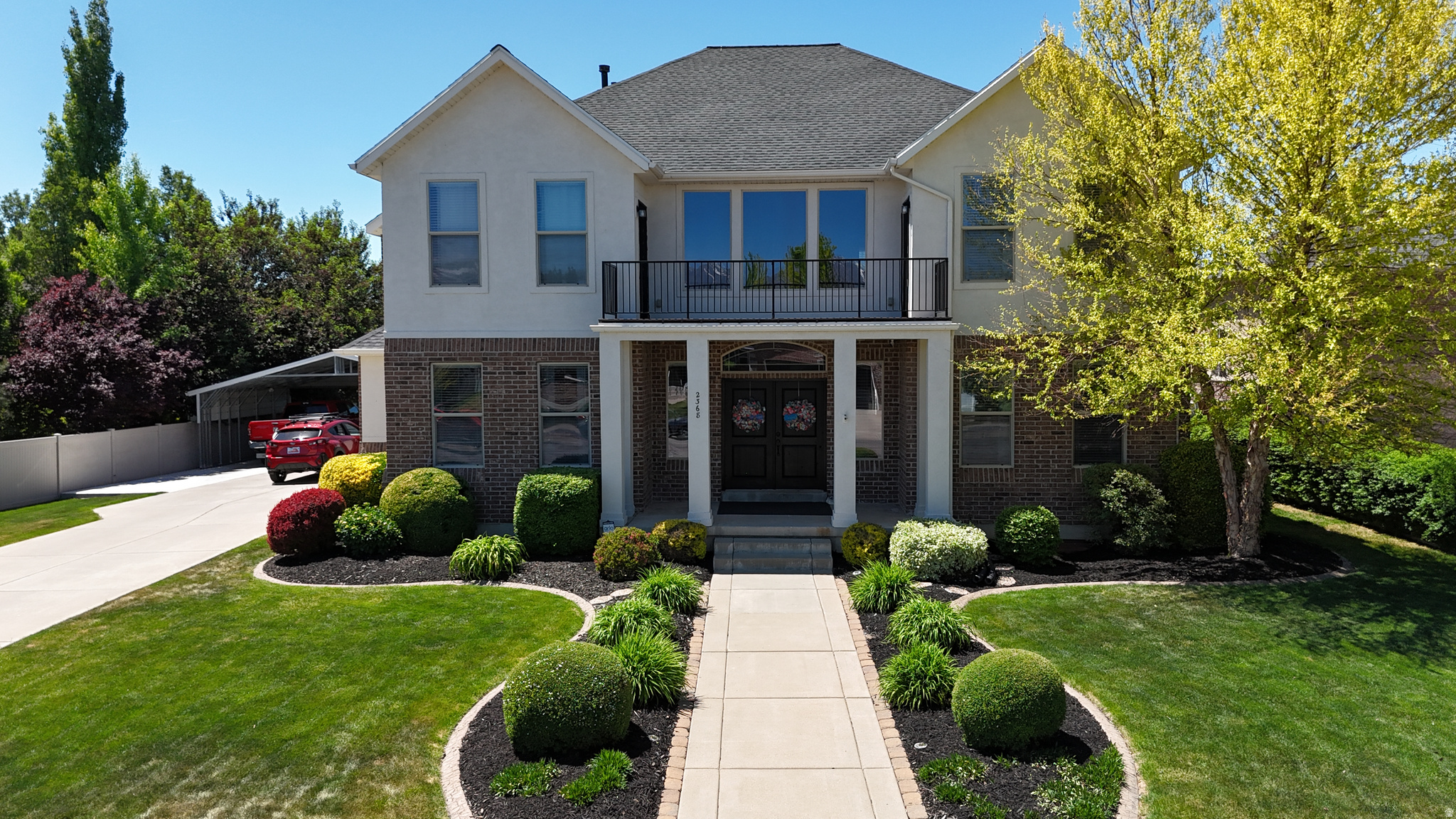 WHISPERWOOD - Residential