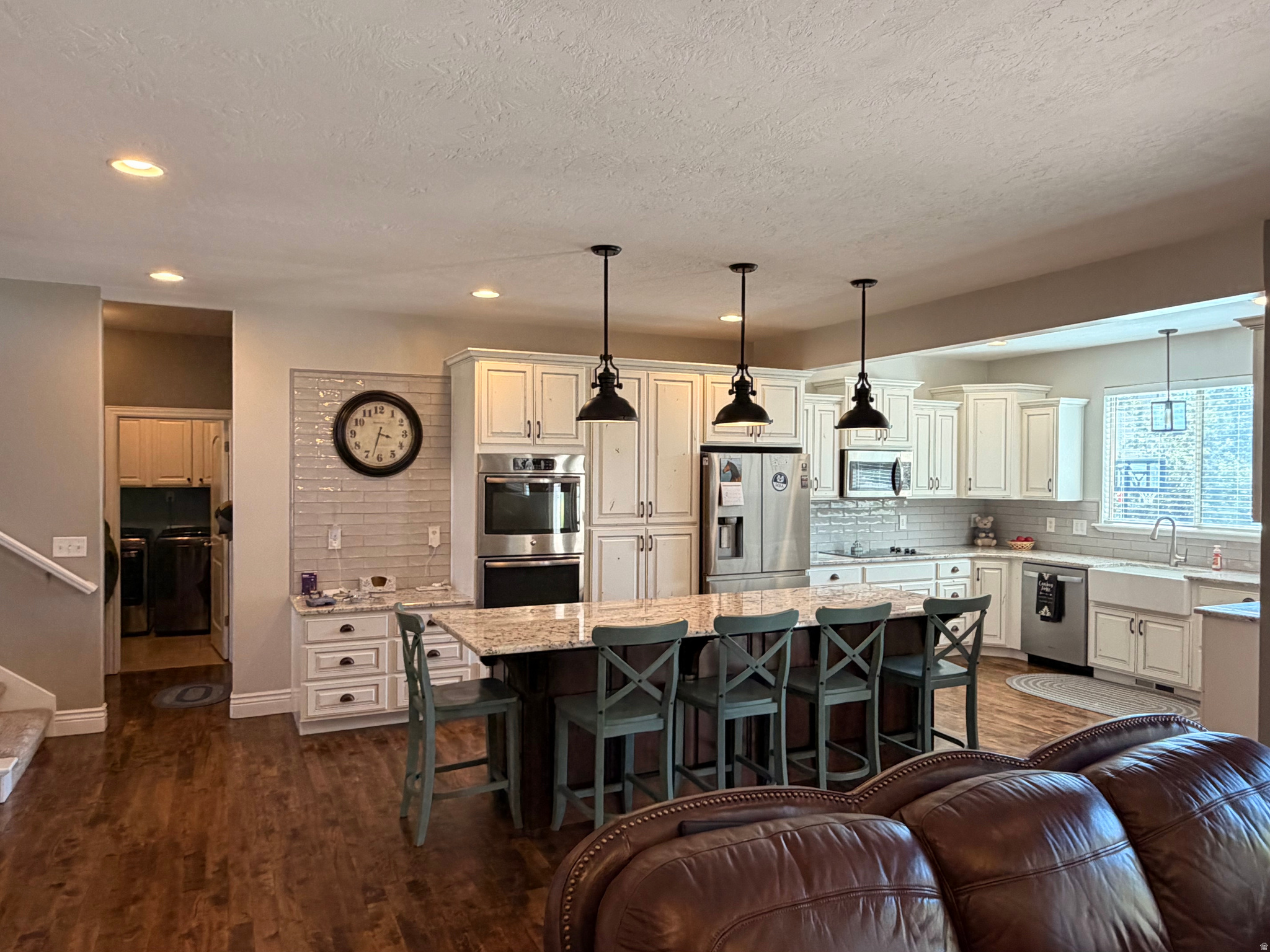 WHISPERWOOD - Residential