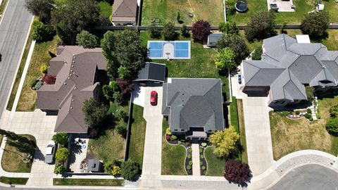 Tiny photo for 2368 S 825 W, Syracuse, UT 84075 (MLS # 2158620)