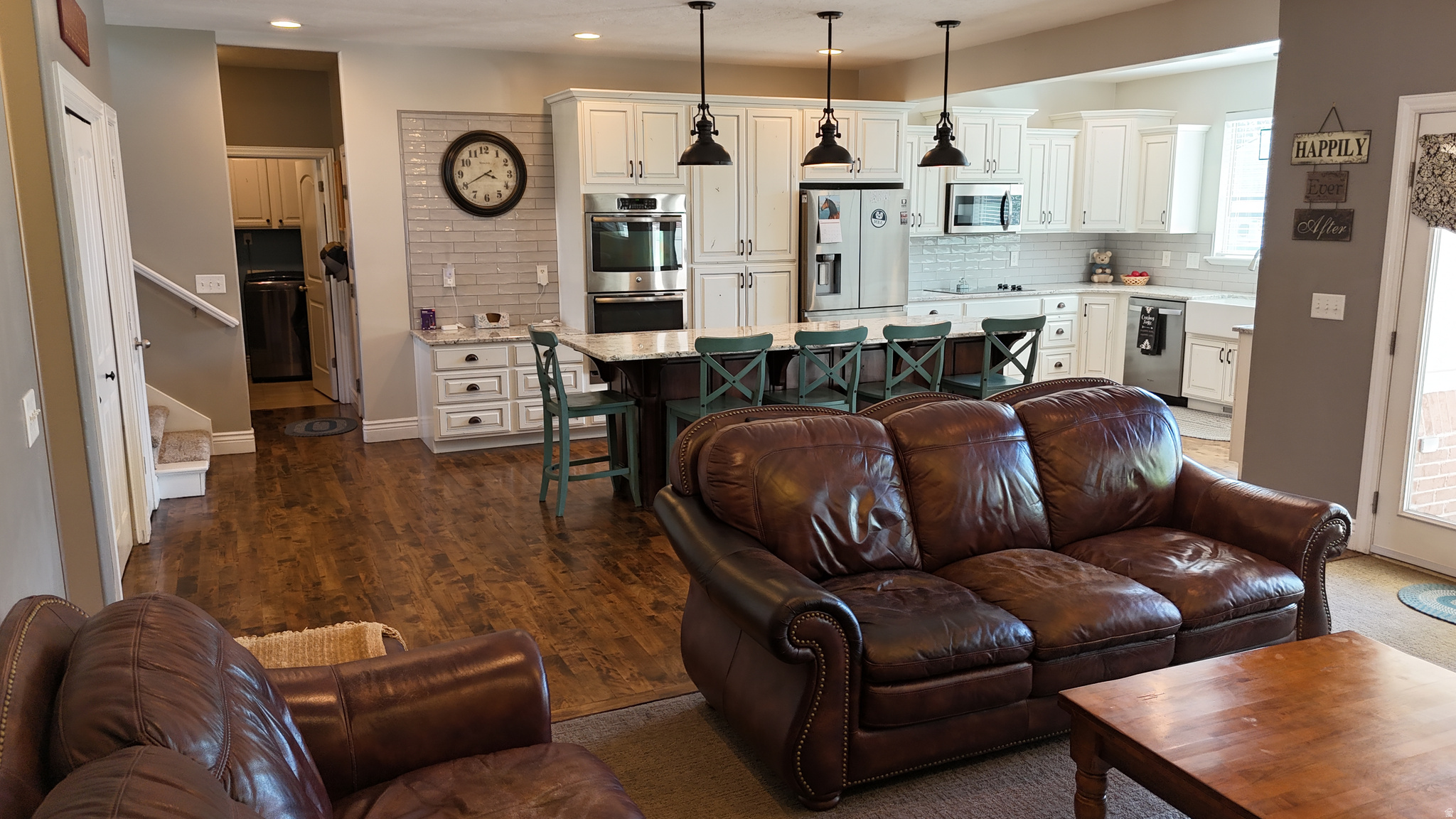 WHISPERWOOD - Residential