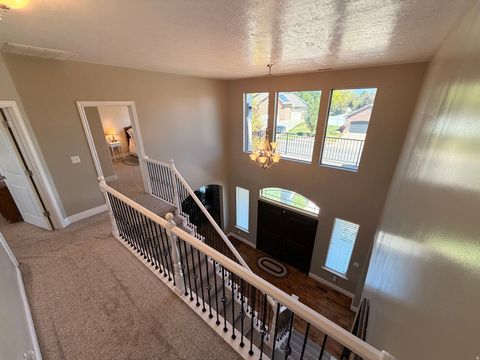 Tiny photo for 2368 S 825 W, Syracuse, UT 84075 (MLS # 2158620)