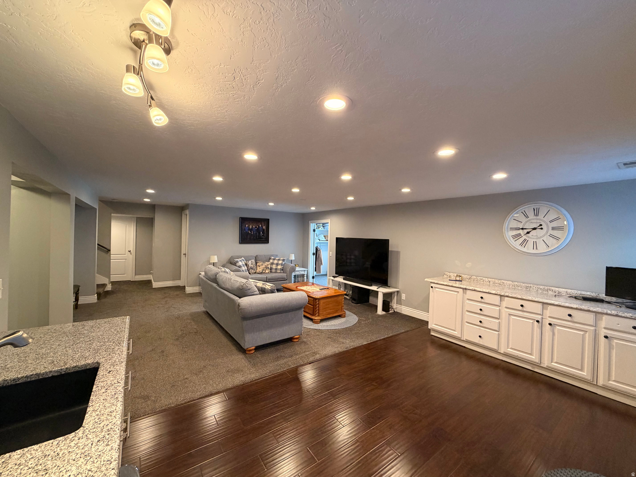 WHISPERWOOD - Residential
