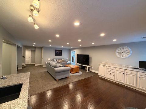 Tiny photo for 2368 S 825 W, Syracuse, UT 84075 (MLS # 2158620)