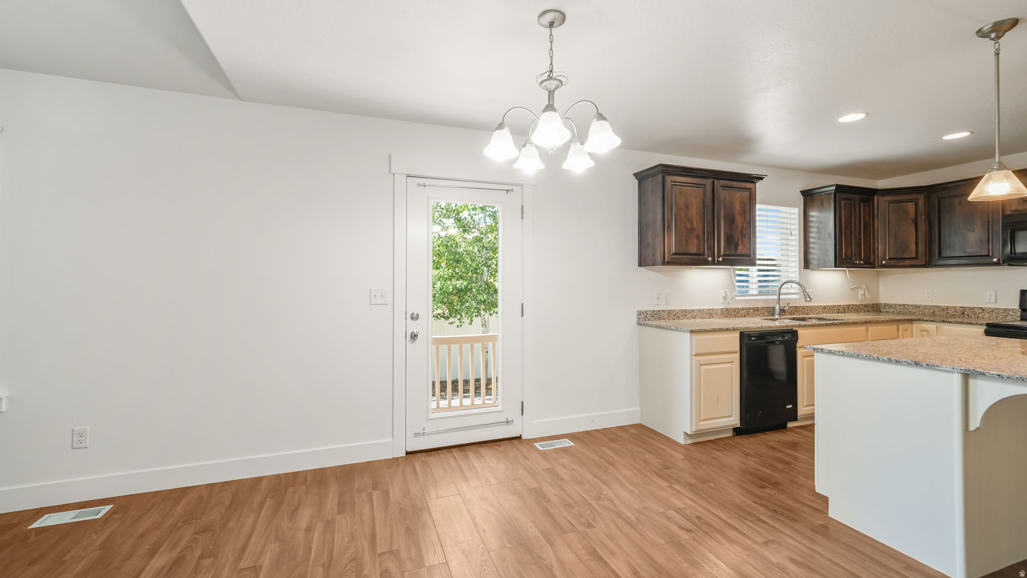 RANCH LANDING COTTAGES - Residential
