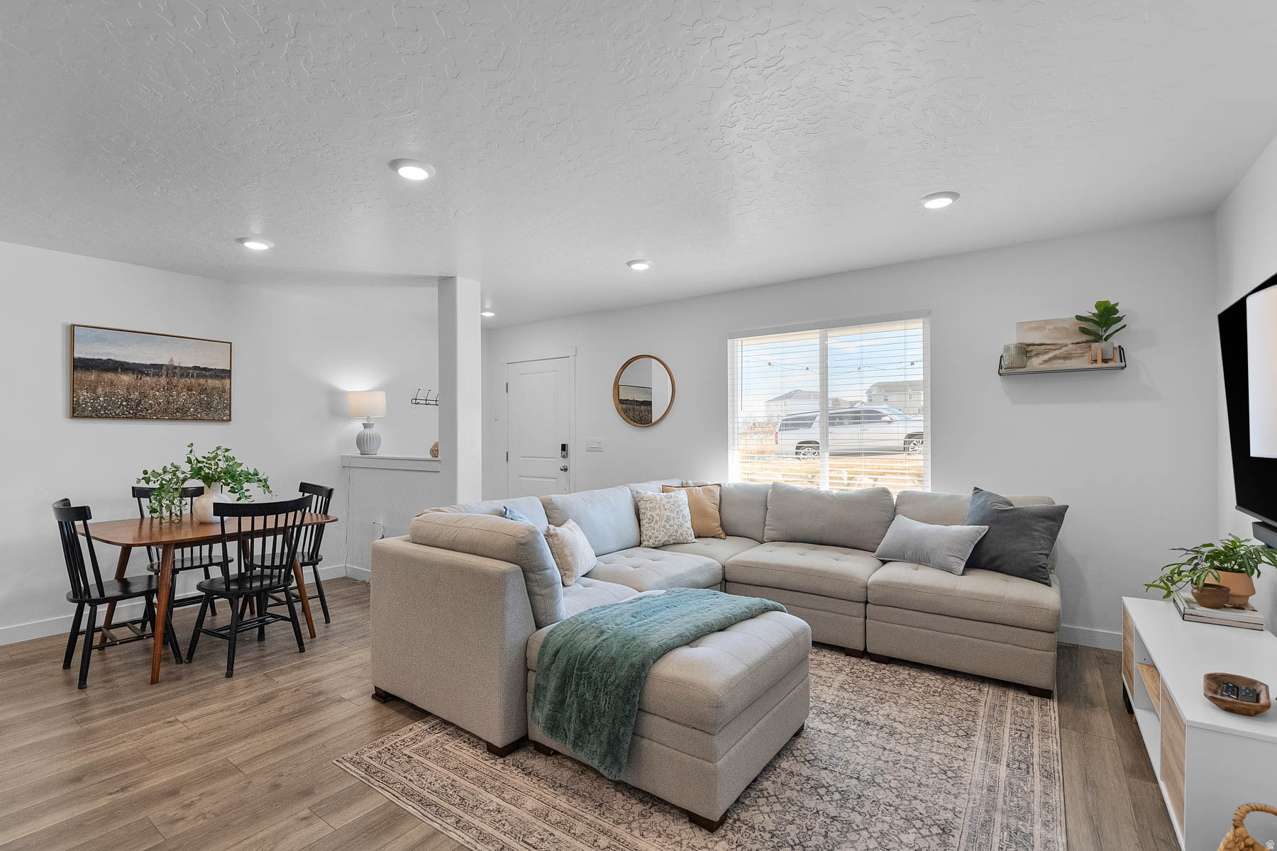 SPRING RANCH - Residential