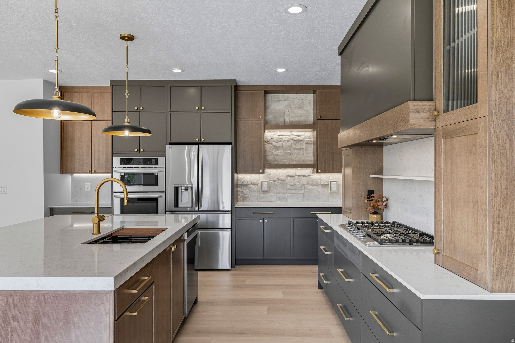 MILLCREEK COTTAGES IN VANWAGONER WAY SUB LOT 5 - Residential