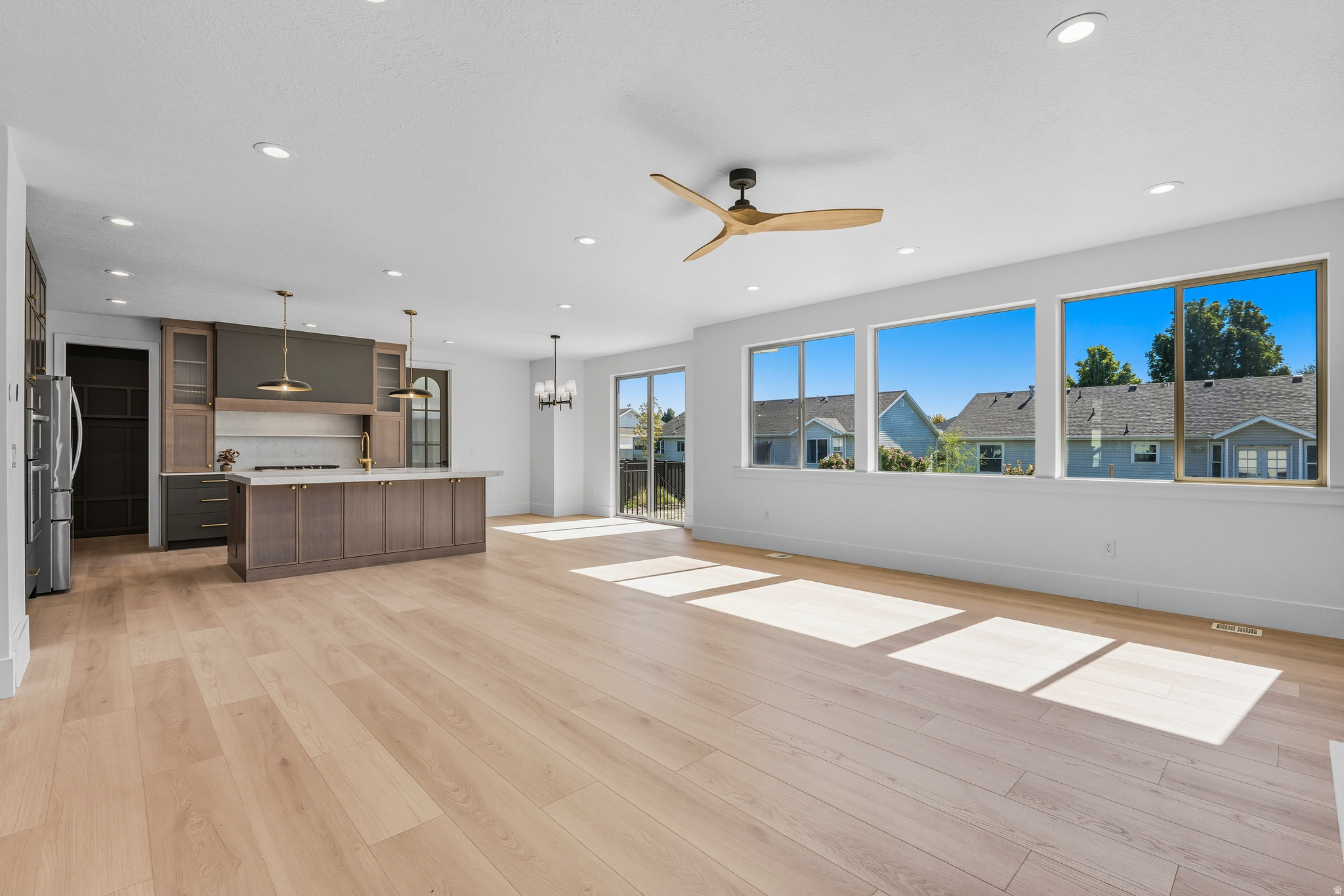 MILLCREEK COTTAGES IN VANWAGONER WAY SUB LOT 5 - Residential