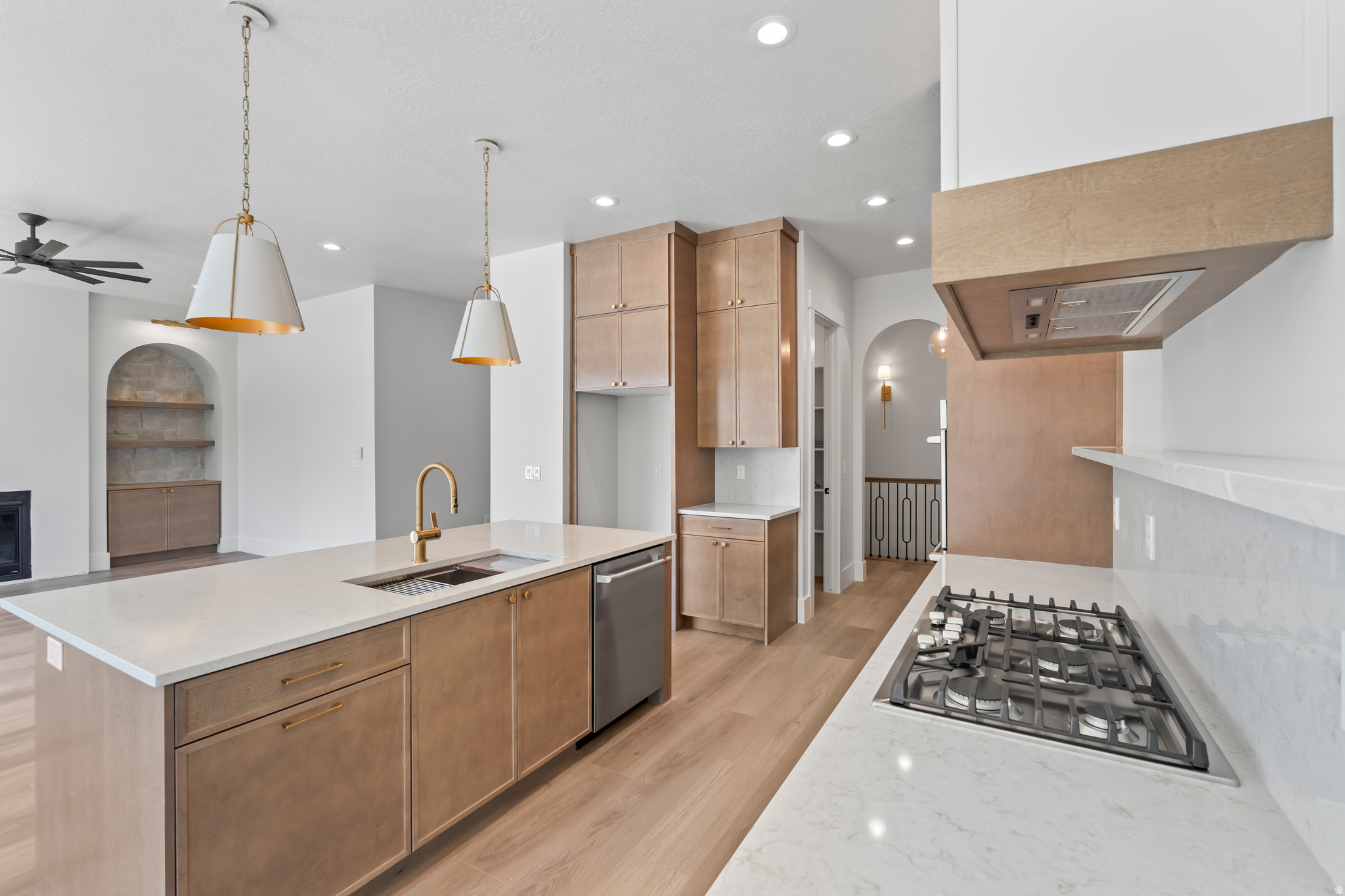 MILLCREEK COTTAGES IN VANWAGONER WAY SUB LOT 5 - Residential