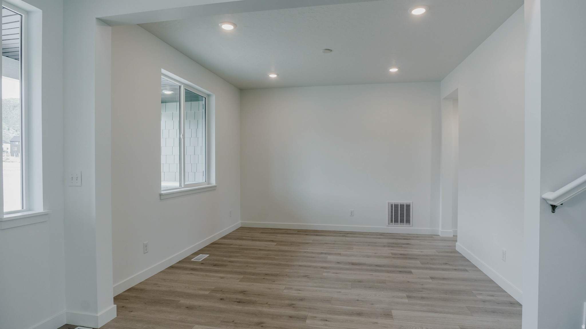 CANTON RIDGE - Residential