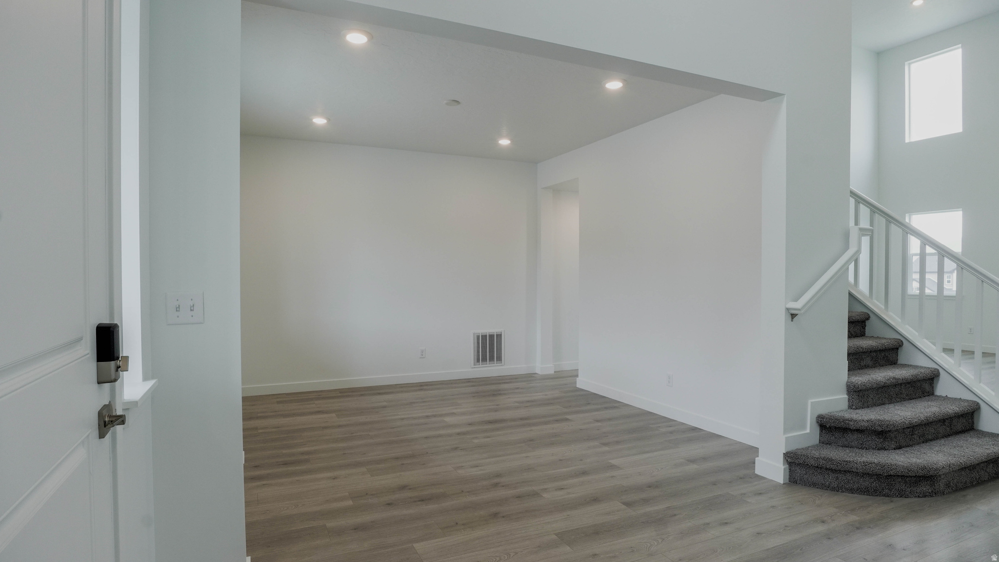 CANTON RIDGE - Residential