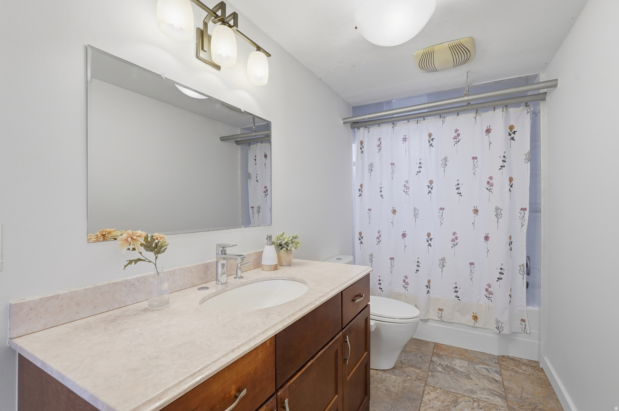 FRUITVILL - Residential