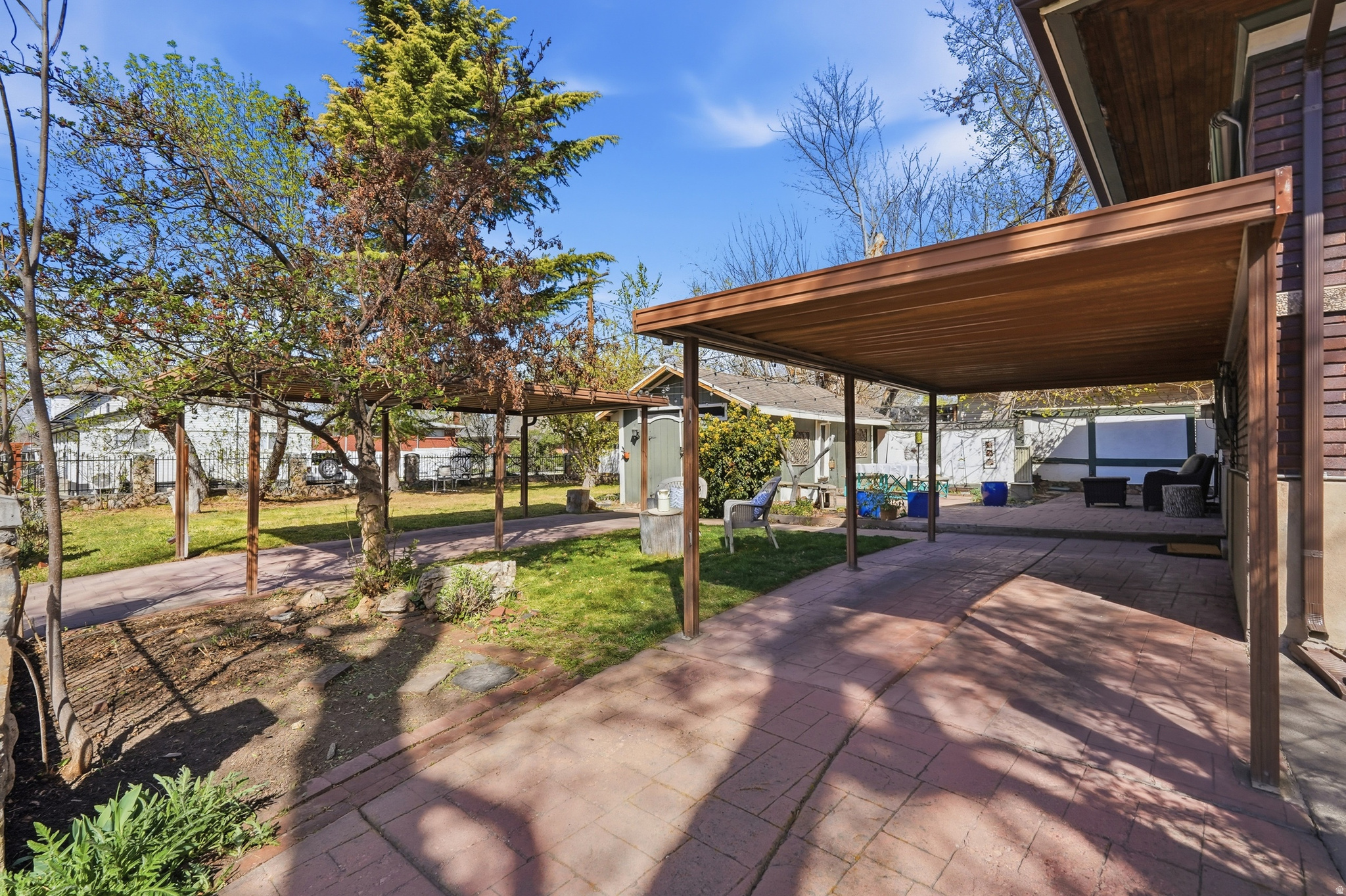 FRUITVILL - Residential