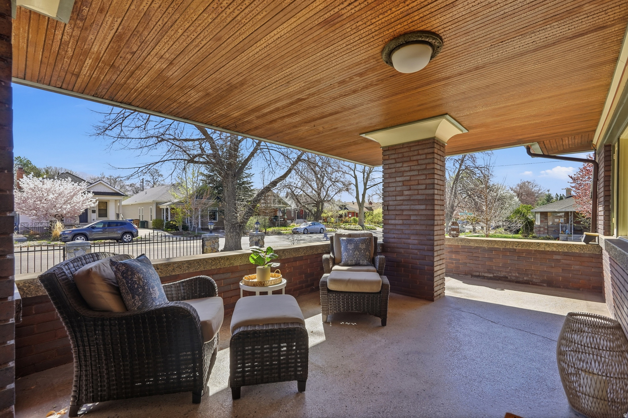 FRUITVILL - Residential