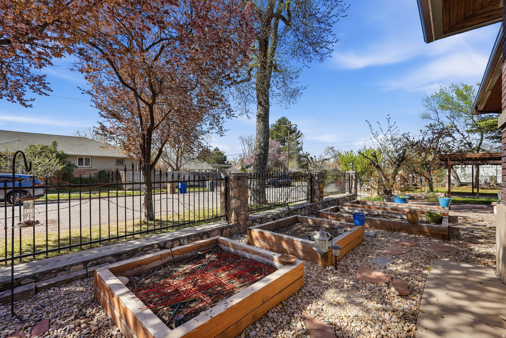 FRUITVILL - Residential