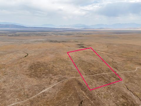 Photo of Fairfield, UT 84013 (MLS # 2123077)
