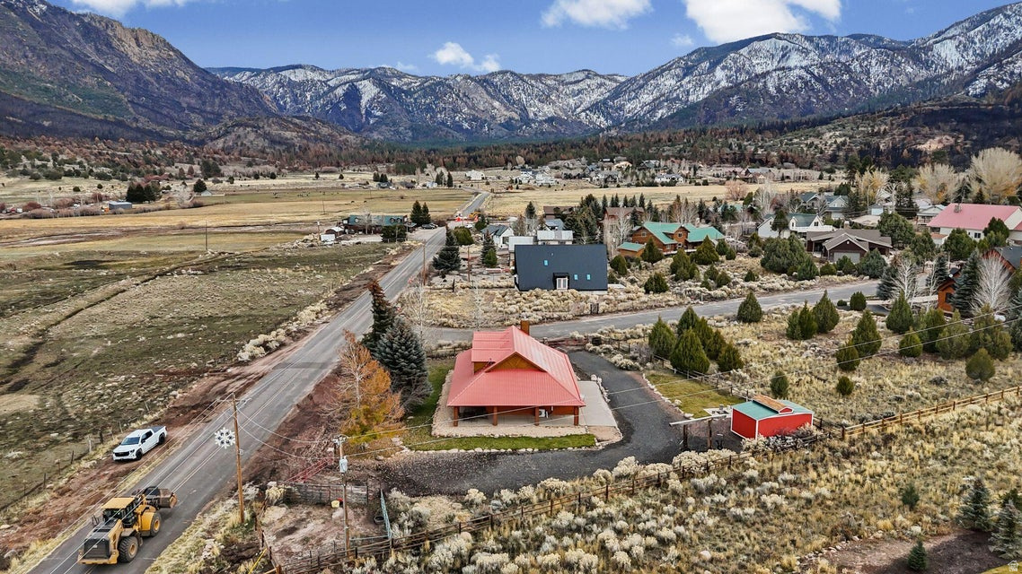 PINE ACRES - Residential