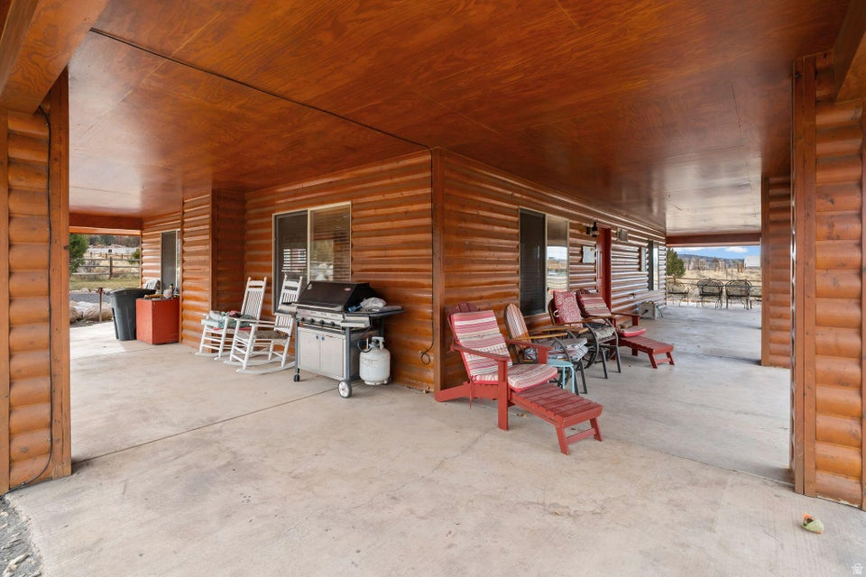 PINE ACRES - Residential