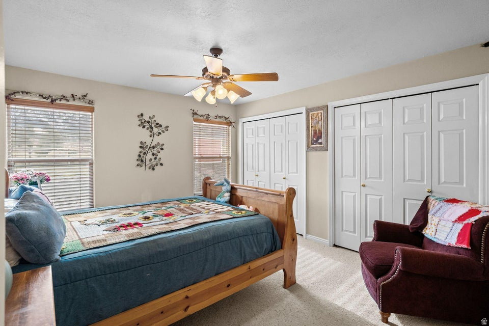 PINE ACRES - Residential