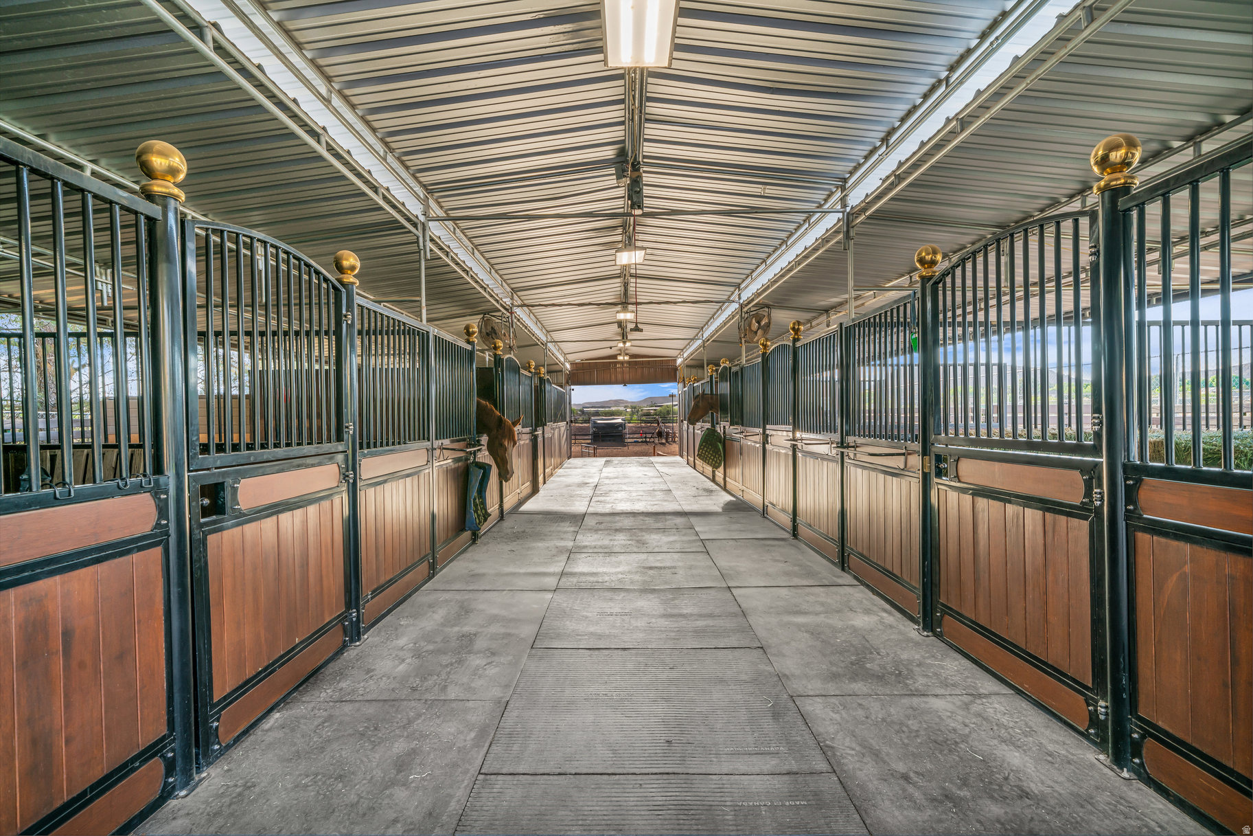 BLOOMINGTON RANCHES 6 AMD - Residential