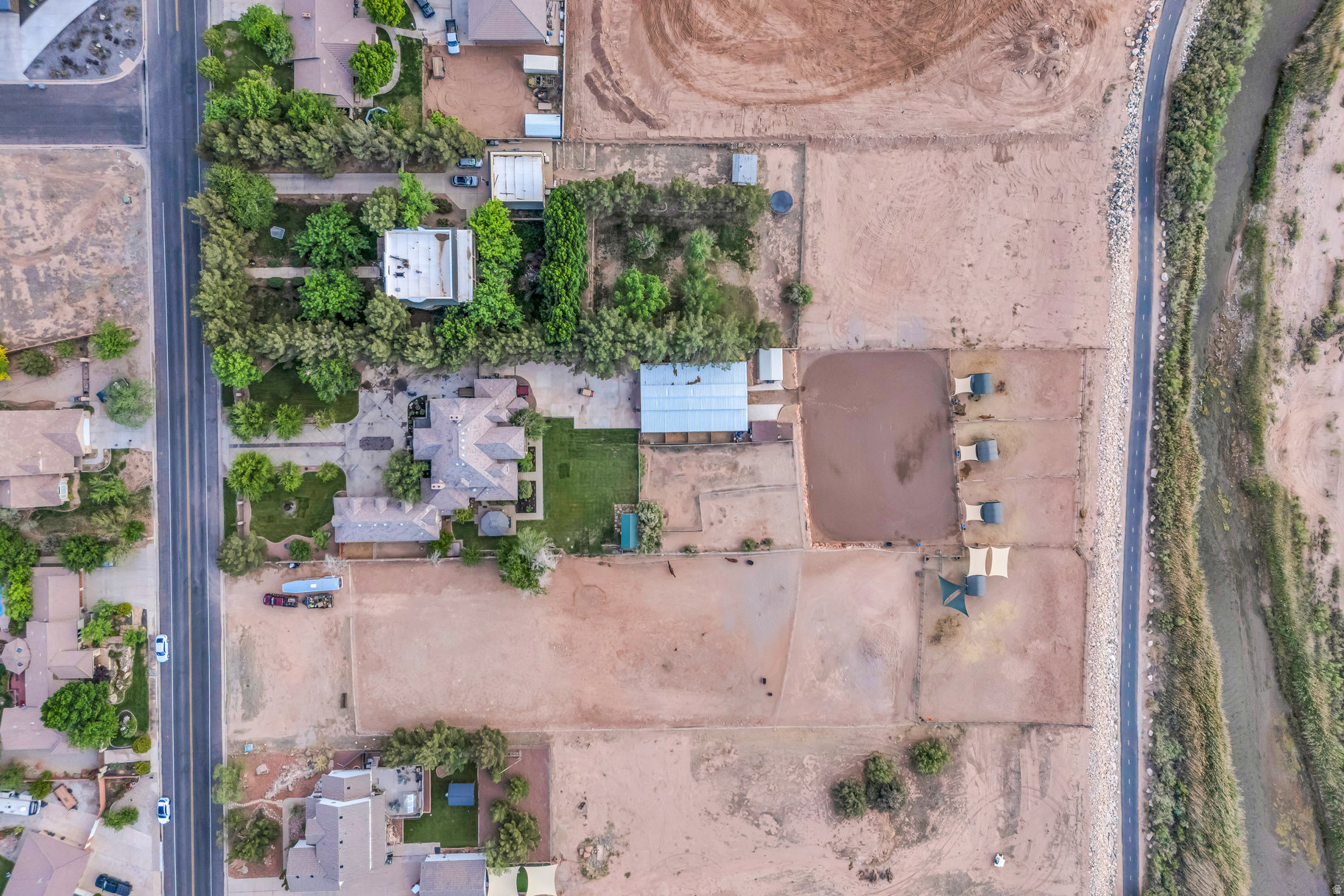 BLOOMINGTON RANCHES 6 AMD - Residential