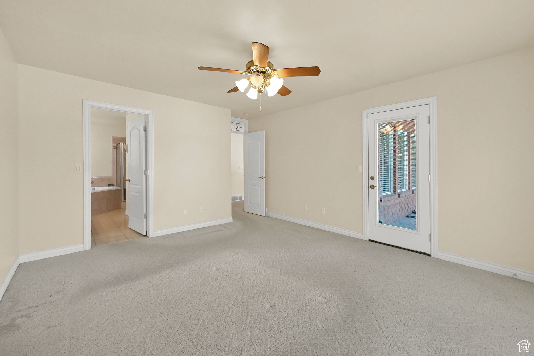 THE COTTAGES AT PLEASANT VALLEY - Residential