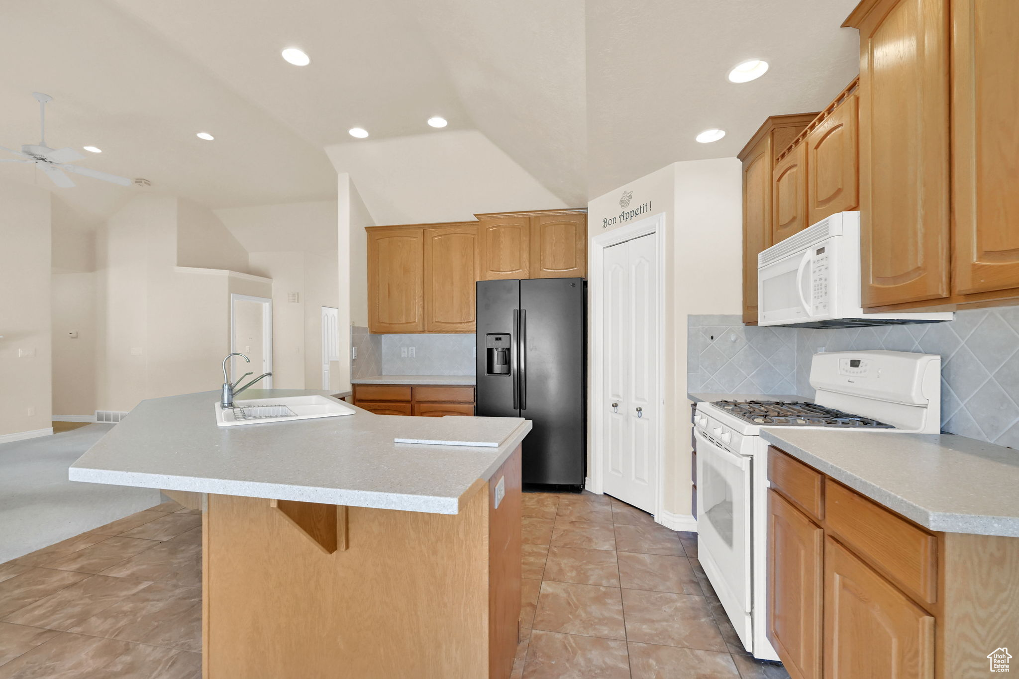 THE COTTAGES AT PLEASANT VALLEY - Residential