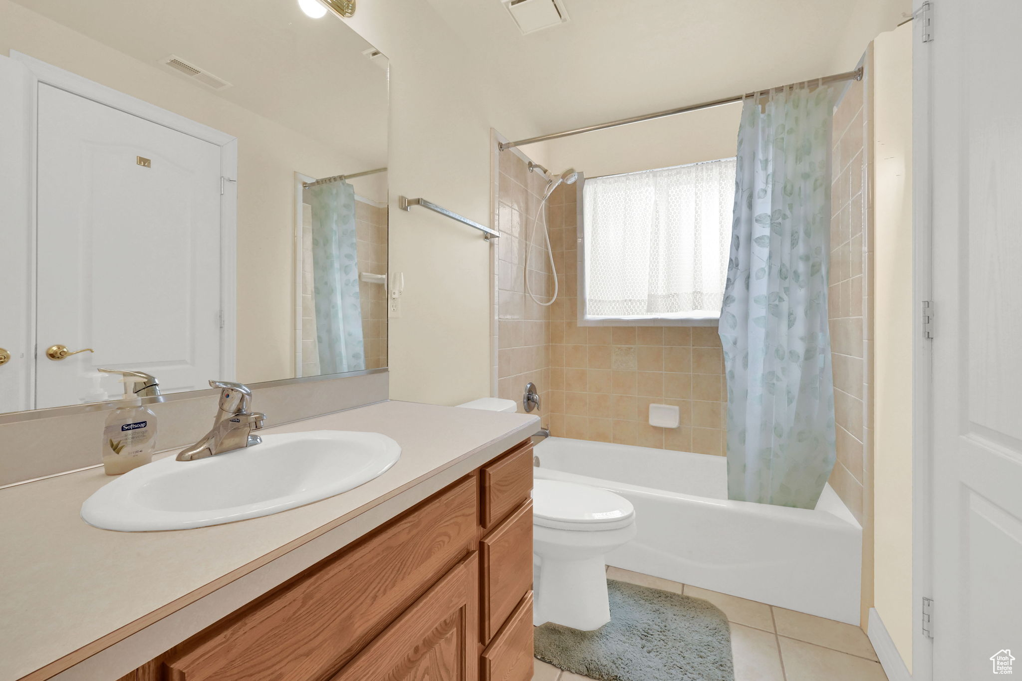 THE COTTAGES AT PLEASANT VALLEY - Residential