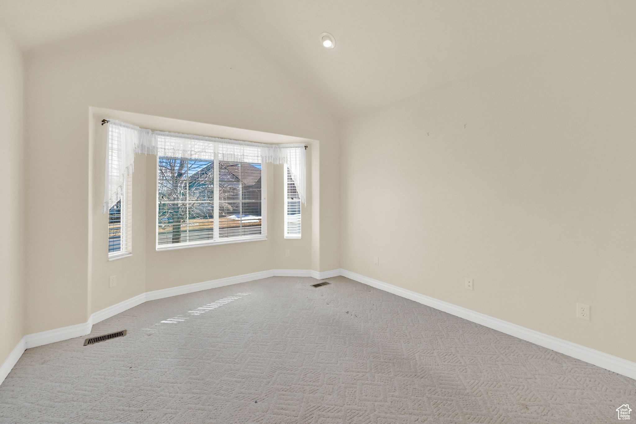 THE COTTAGES AT PLEASANT VALLEY - Residential