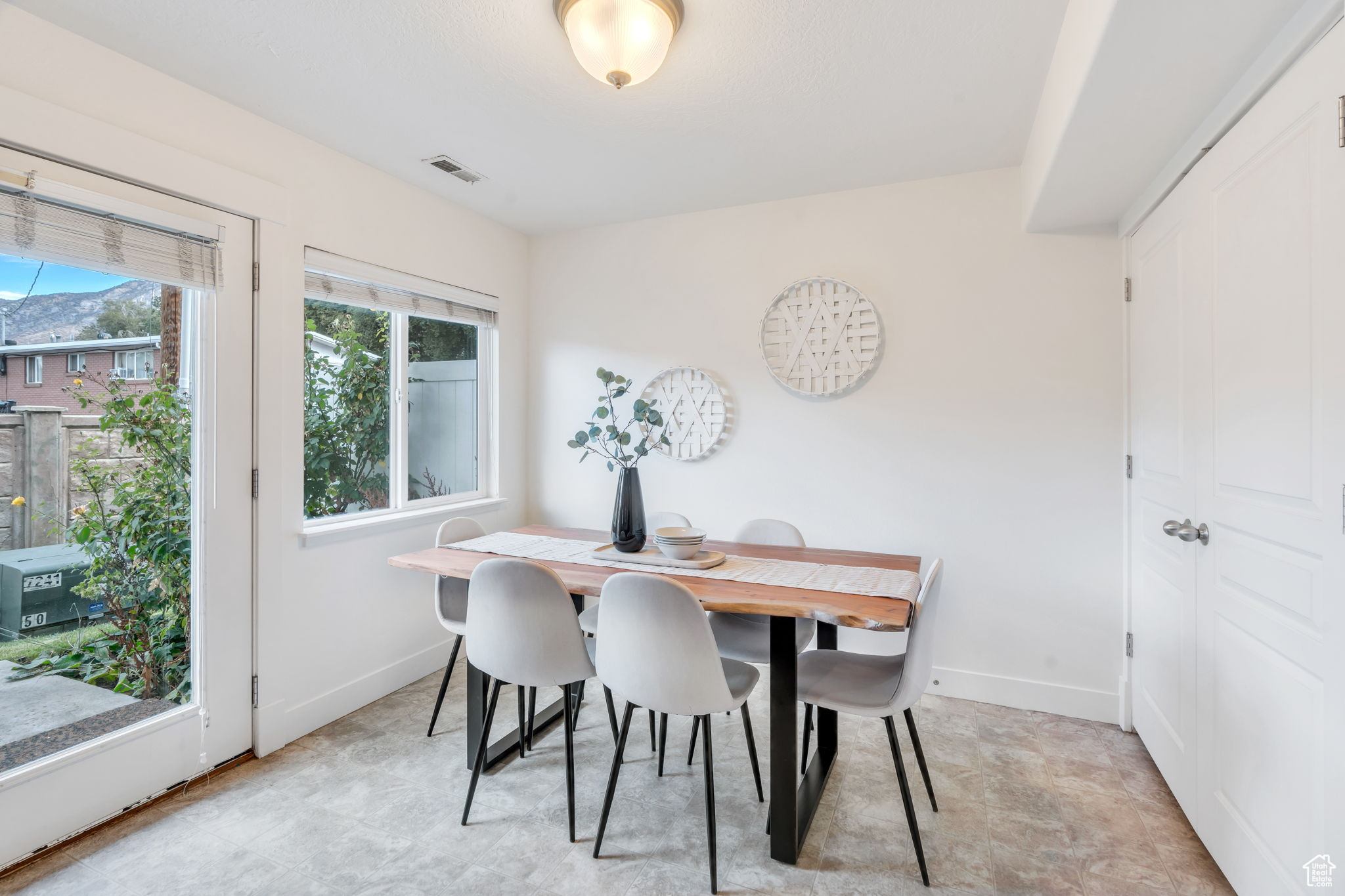 CANYON VILLAGE - Residential