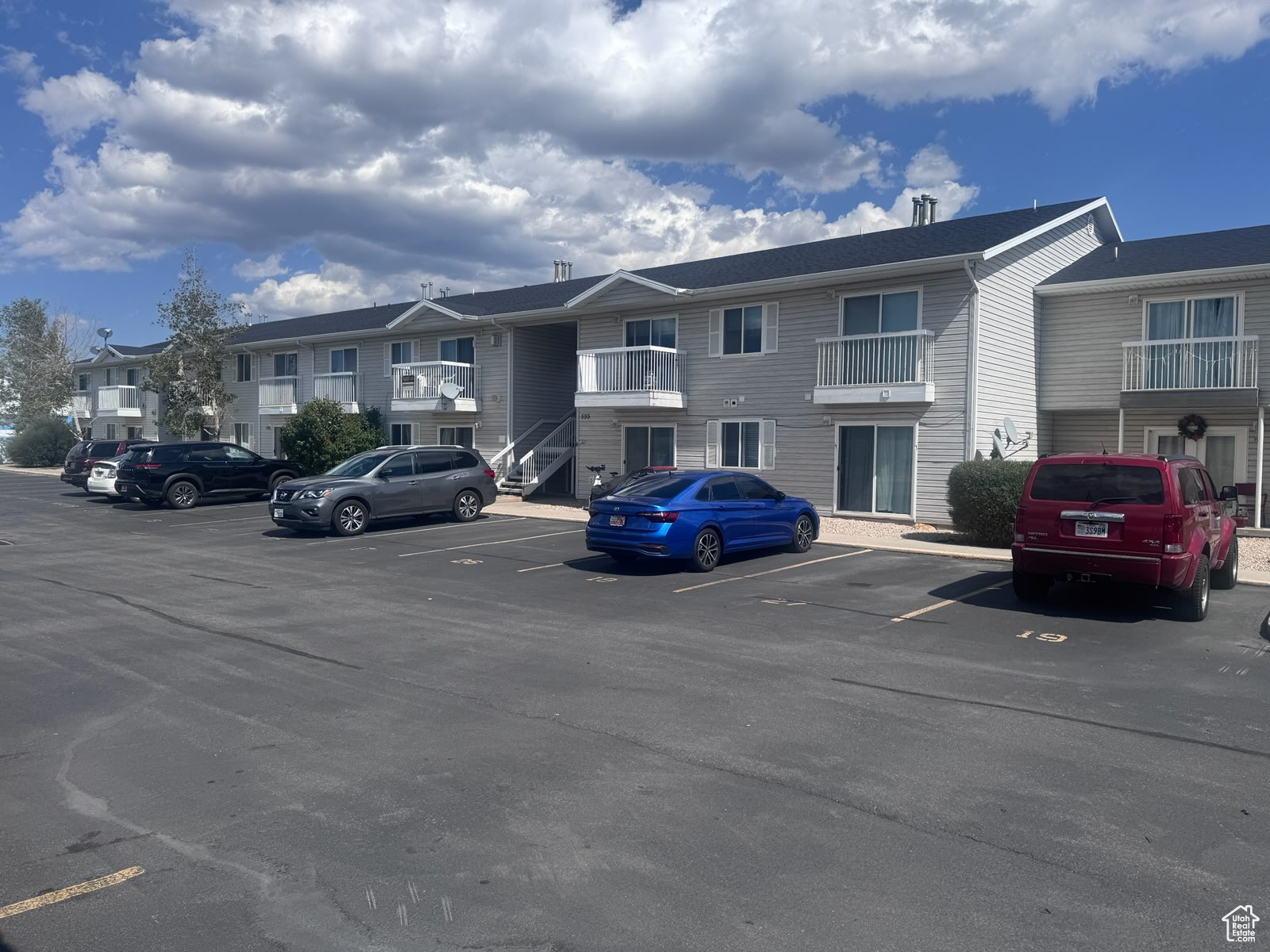 UINTA VIEW CONDOMINIUM - Residential