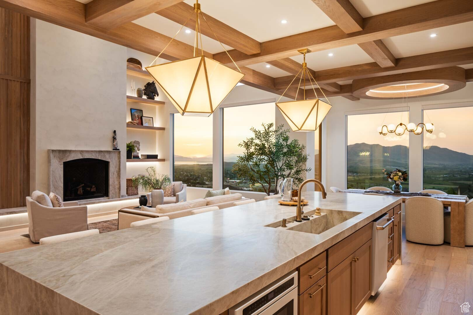 SCENIC RIDGE - Residential