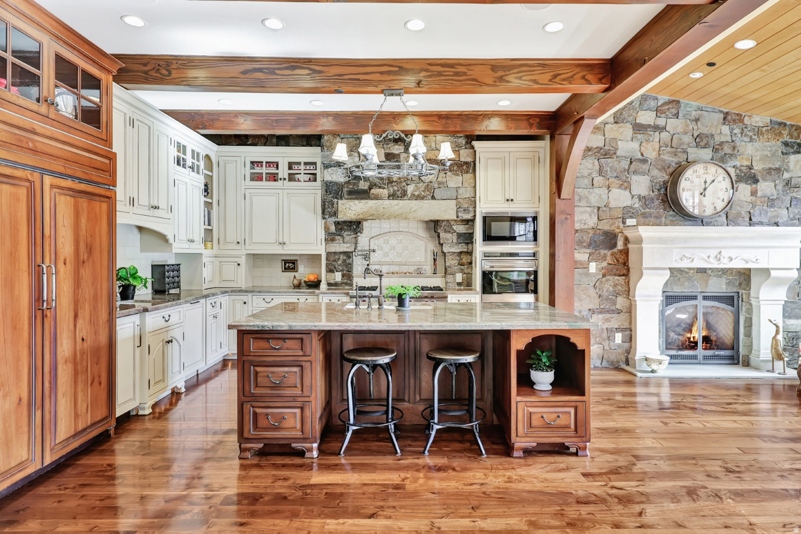 TIMPHAVEN HOMES - Residential