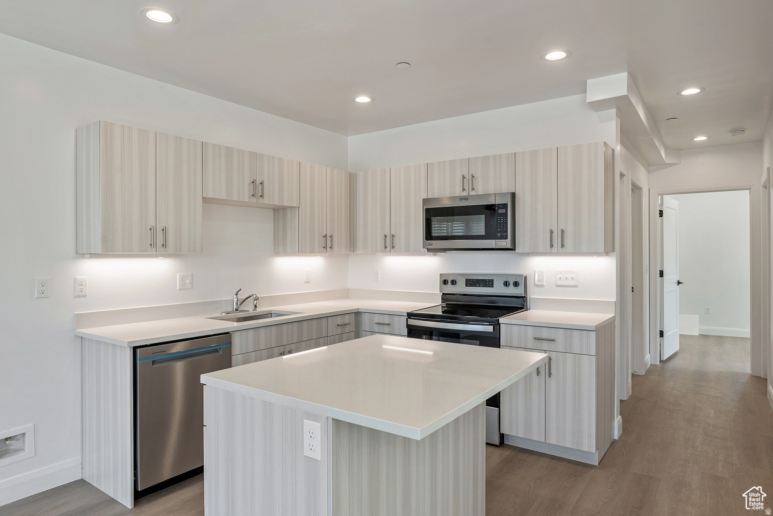 SUGARHOUSE TOWNHOMES - Residential