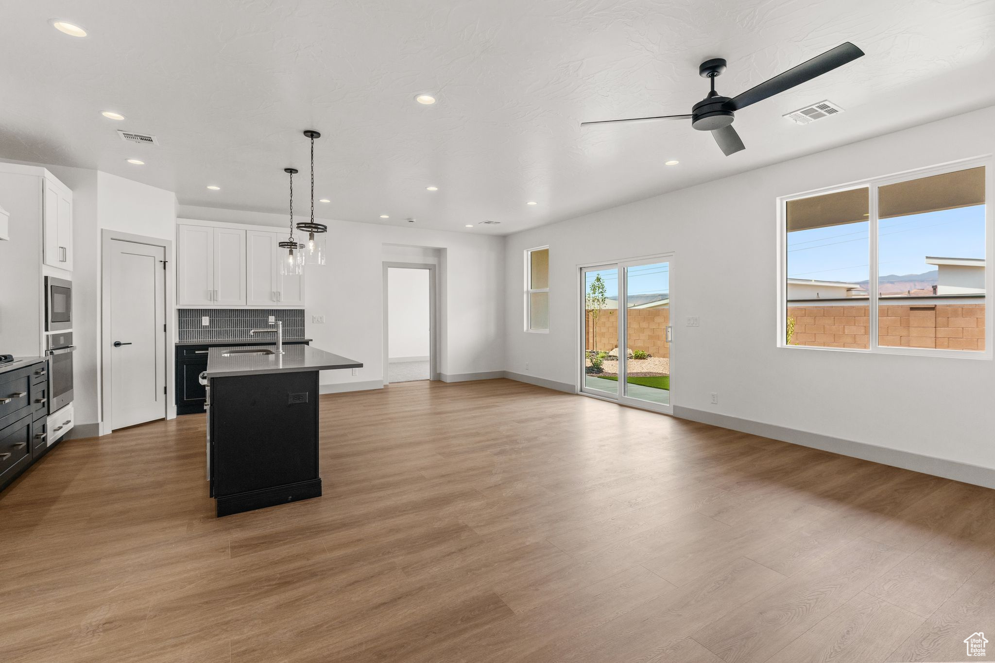 DESERT RIDGE ESTATES 1A - Residential