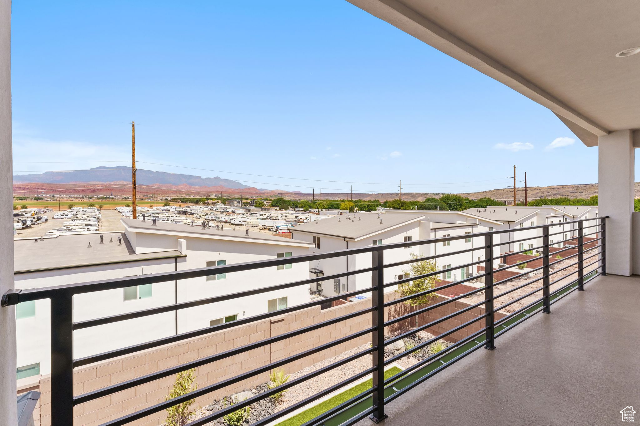 DESERT RIDGE ESTATES 1A - Residential