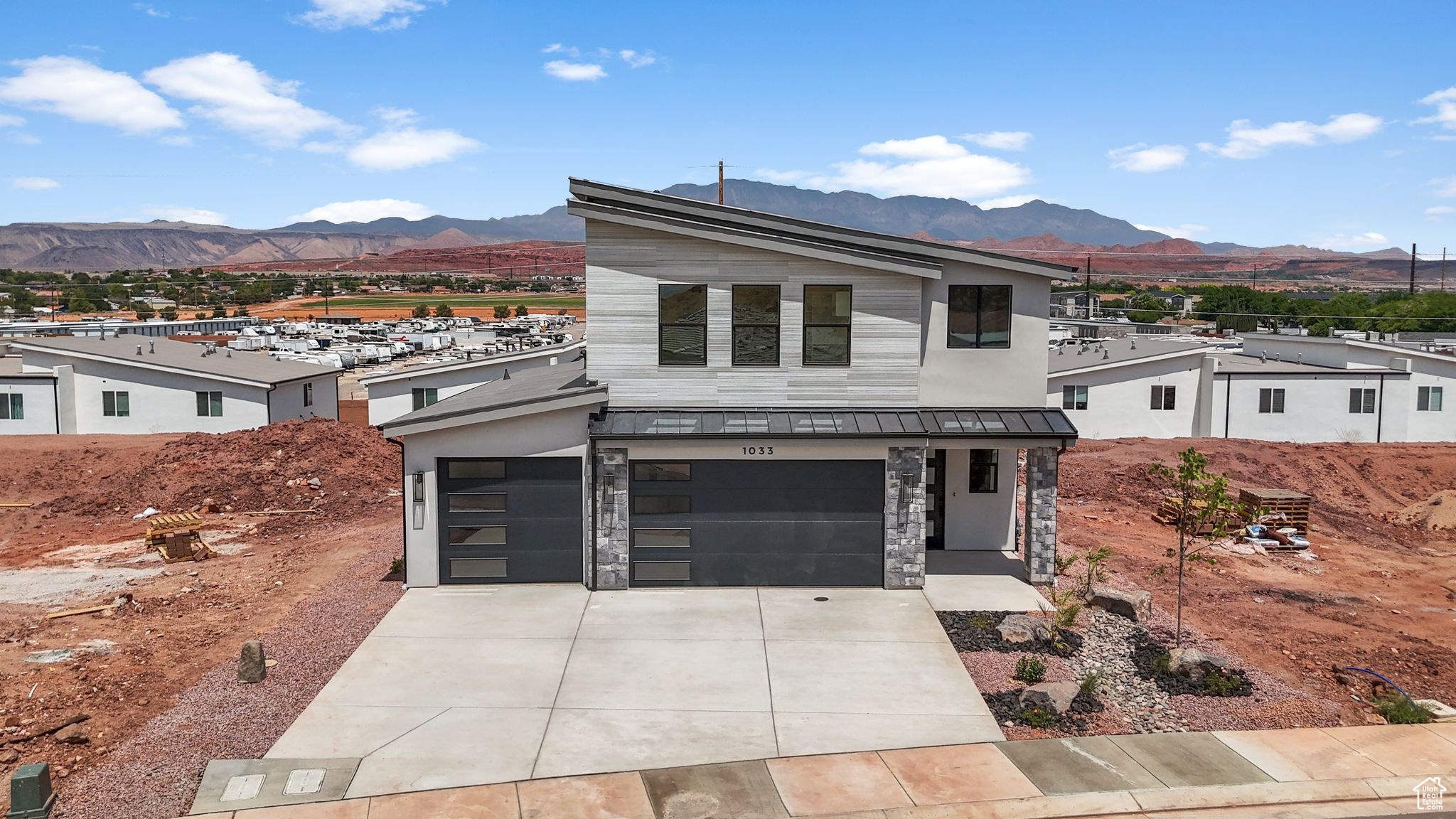 DESERT RIDGE ESTATES 1A - Residential