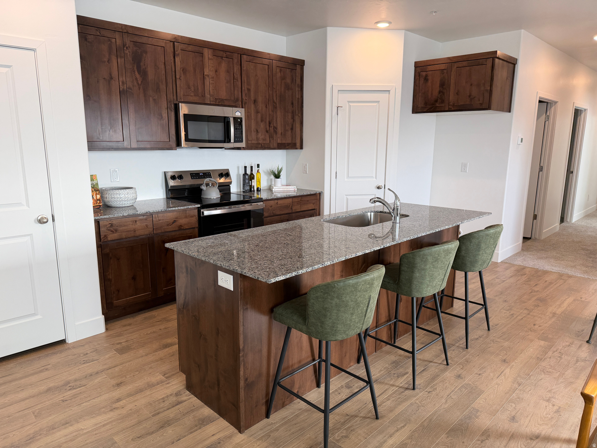 RIVER RUN - Residential