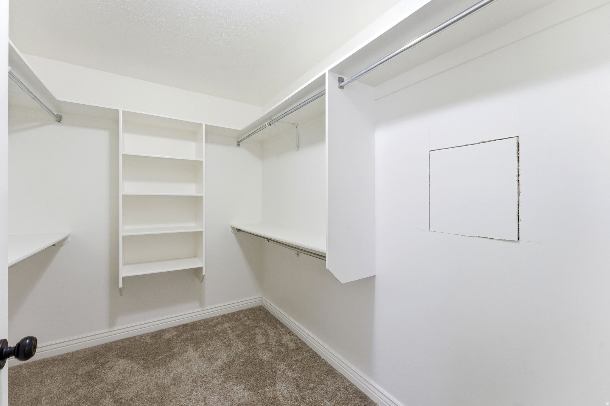 HIDDEN GARDENS - Residential